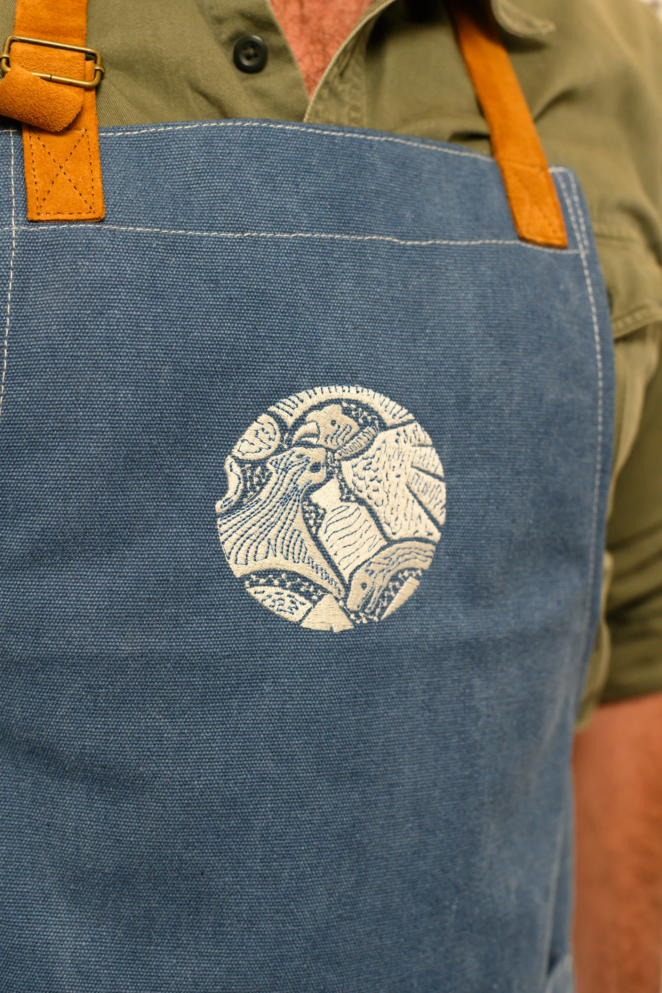 SALQA Apron