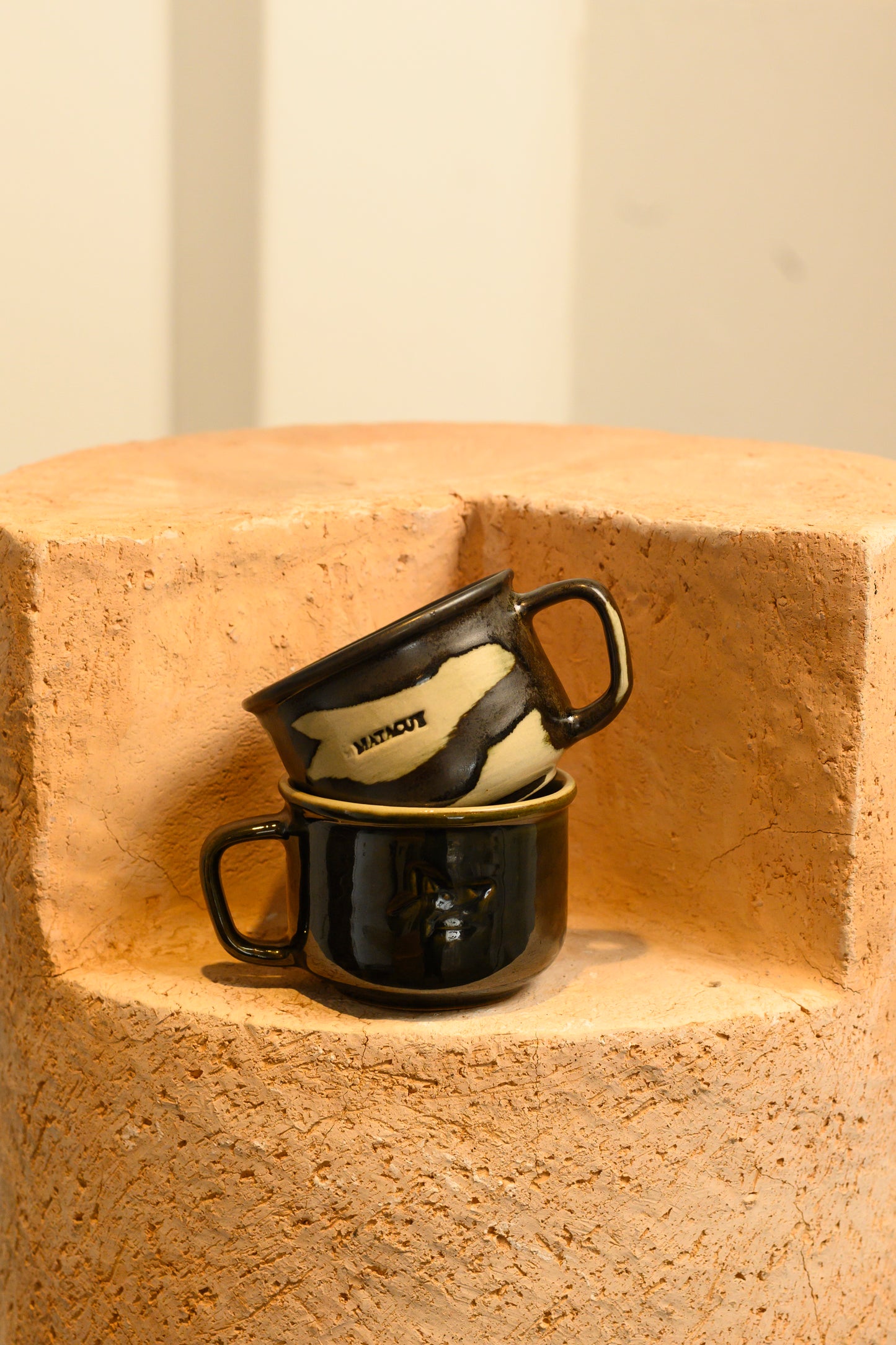 
                  
                    Tazas Matacuy
                  
                